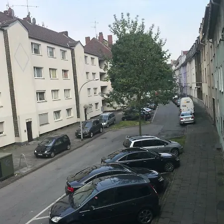 Appartement 位于duisburg市中心的舒适公寓套房，设施齐备，免费上网， 交通便利，适合休闲及商务旅客 Duisburg